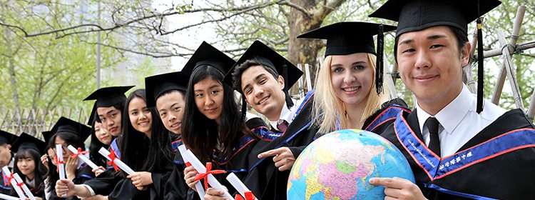 La guida definitiva per preparare i bagagli per le matricole universitarie