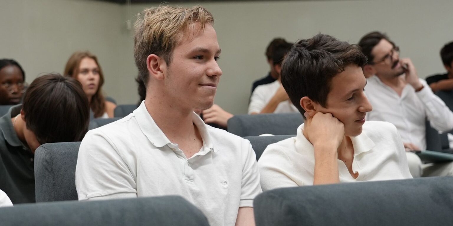 Das-Global-College-04