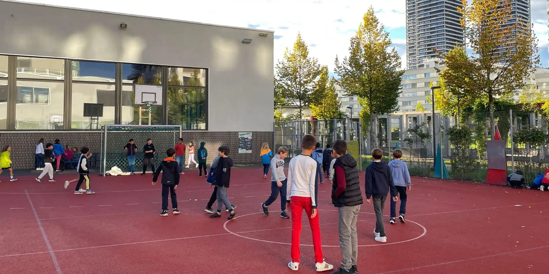 WSCoverPhoto Lycee Francais de Zurich
