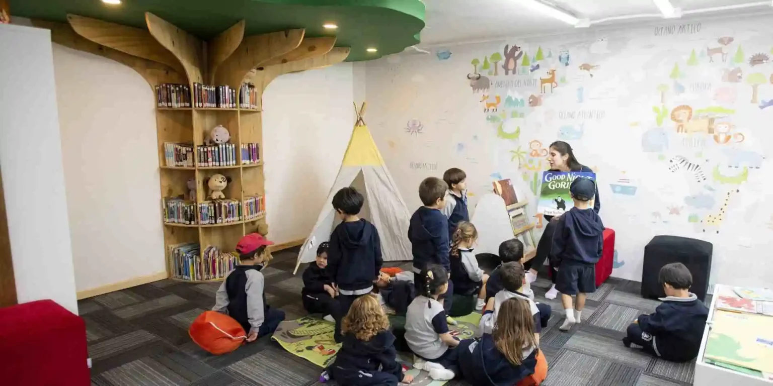 Foto destacada de la Academia Internacional Lincoln de la Galería WSS
