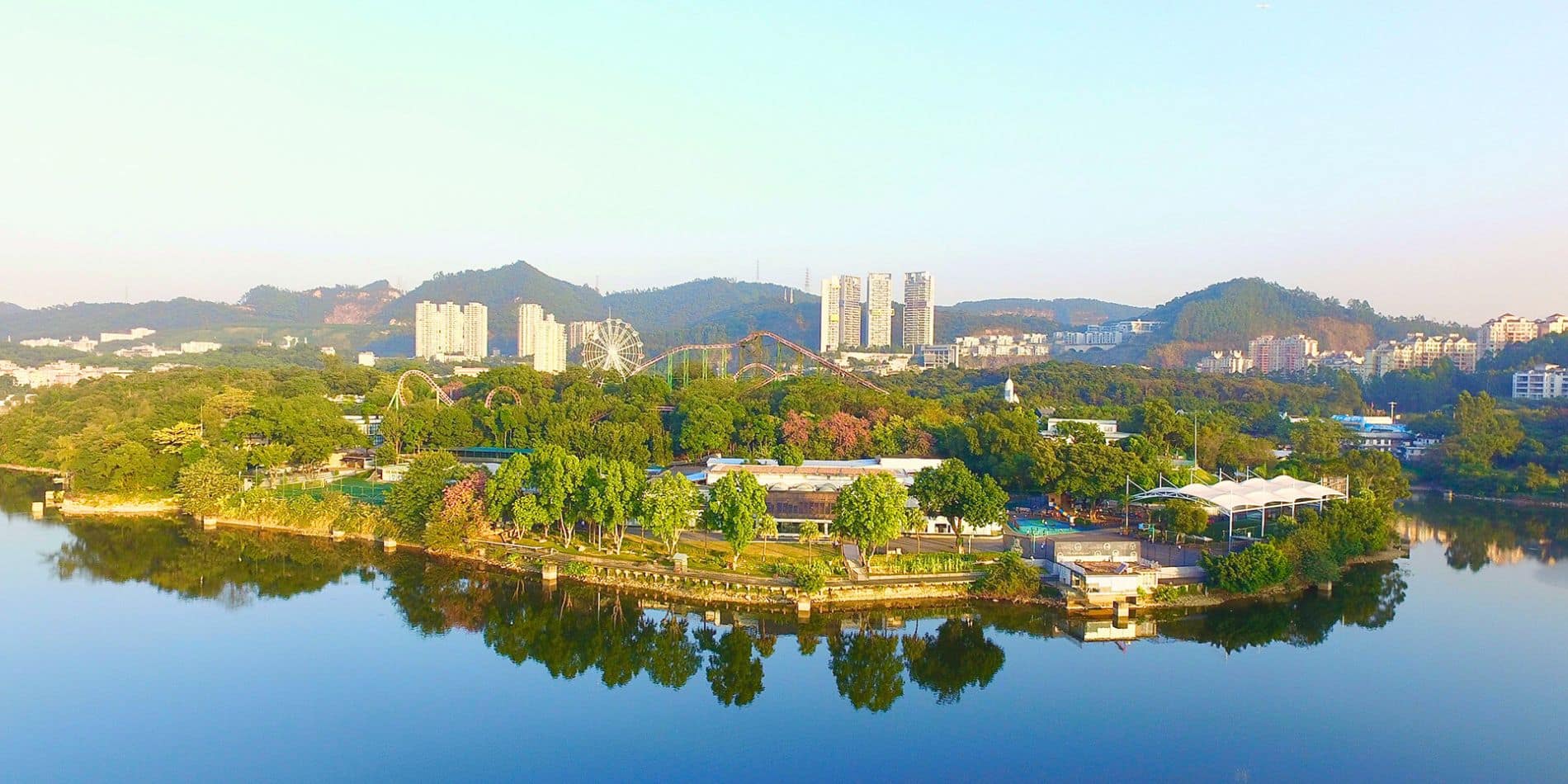 WS갤러리 광저우 영국 학교 배너